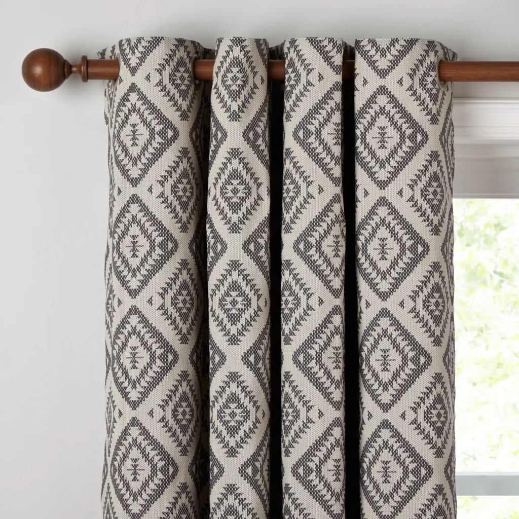 eyelet curtain